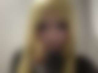 Live cam show with Aimi - Asian Squirt on AdultVida.com
