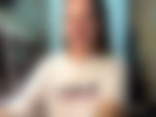 Live cam show with Holly - Fingers on StripNow