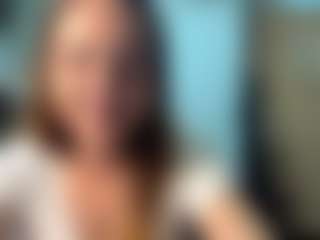 Live cam show with Holly - Fetish on CSO-WL