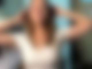 Live cam show with Holly - New Blowjob on Mixed Magazine Live