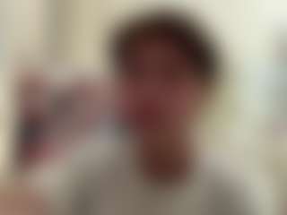 Live cam show with MaryjaneBissonnette - Public Brown Hair on livesuperchat.net
