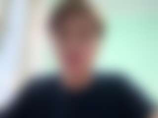 Live cam show with MaryjaneBissonnette - College Brown Hair on infinitiblacc.com