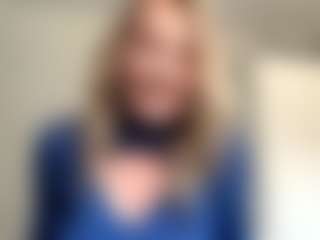MerriRiesgraf's Live Sex Cam Show