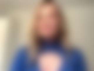 Live cam show with MerriRiesgraf - Spank on Streamer API