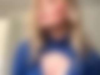 MerriRiesgraf's Live Sex Cam Show