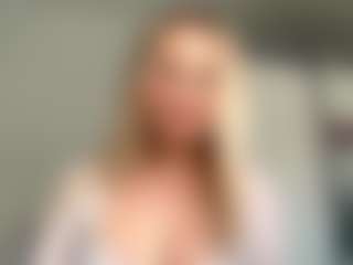 MerriRiesgraf's Live Sex Cam Show