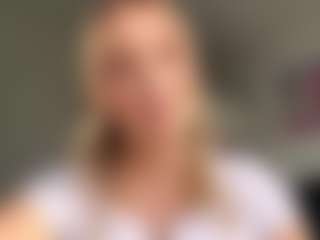 MerriRiesgraf's Live Sex Cam Show