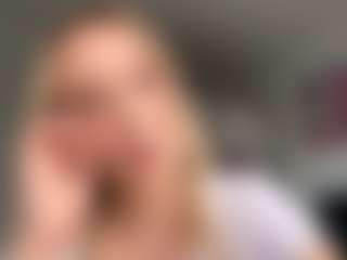 MerriRiesgraf's Live Sex Cam Show