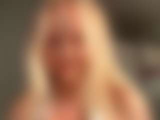 MerriRiesgraf's Live Sex Cam Show