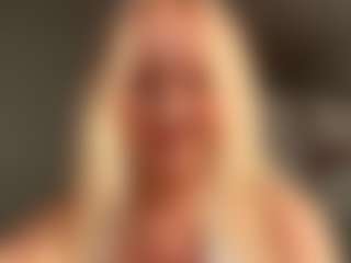 MerriRiesgraf's Live Sex Cam Show