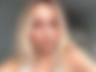 MerriRiesgraf's Live Sex Cam Show