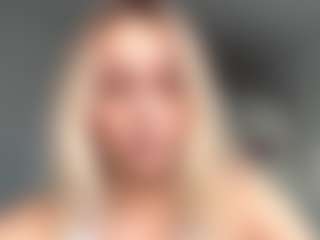 MerriRiesgraf's Live Sex Cam Show