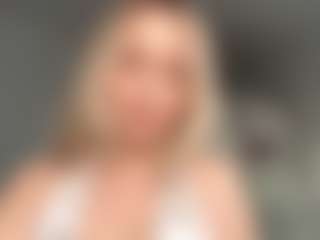 MerriRiesgraf's Live Sex Cam Show