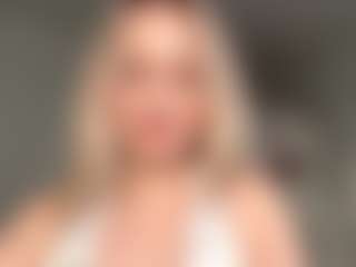 MerriRiesgraf's Live Sex Cam Show
