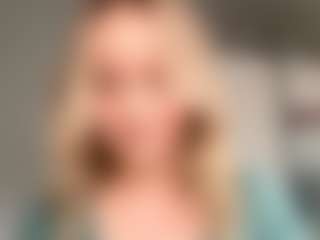 Live cam show with MerriRiesgraf - New Shaved Pussy on dasdasdadada.com