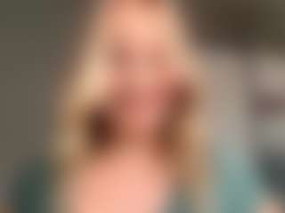 MerriRiesgraf's Live Sex Cam Show