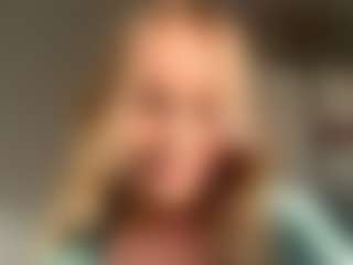MerriRiesgraf's Live Sex Cam Show