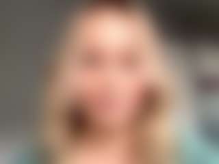 MerriRiesgraf's Live Sex Cam Show