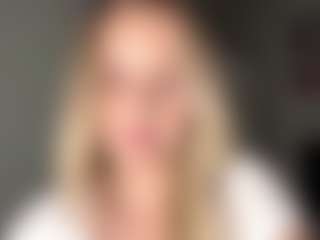 MerriRiesgraf's Live Sex Cam Show