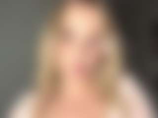 MerriRiesgraf's Live Sex Cam Show