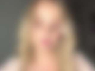 MerriRiesgraf's Live Sex Cam Show