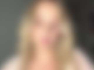 MerriRiesgraf's Live Sex Cam Show