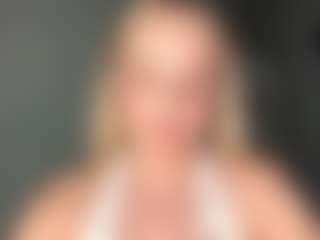 MerriRiesgraf's Live Sex Cam Show