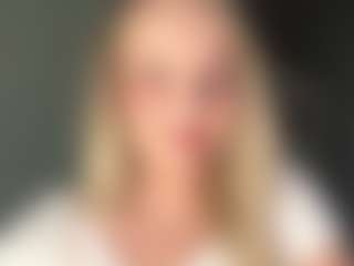 Show in cam erotica live di MerriRiesgraf