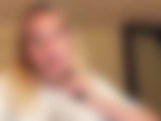 Amelia's Live Sex Cam Show