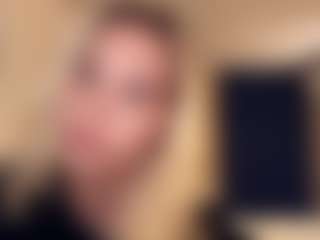 Amelia's Live Sex Cam Show