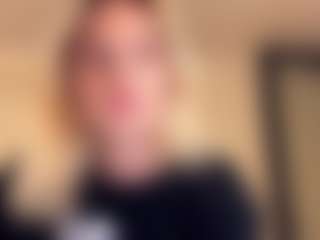Amelia's Live Sex Cam Show