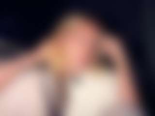 Amelia's Live Sex Cam Show