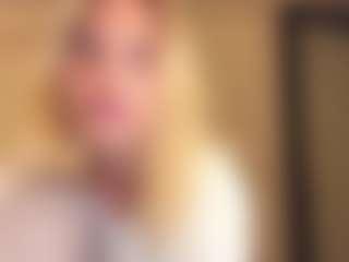 Amelia's Live Sex Cam Show