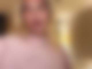 Amelia's Live Sex Cam Show