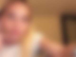 Amelia's Live Sex Cam Show