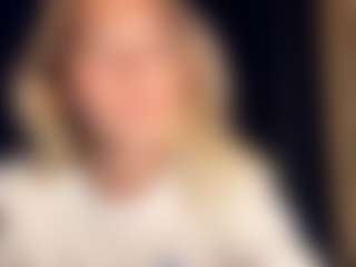 Amelia's Live Sex Cam Show