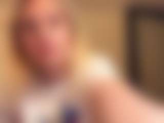 Amelia's Live Sex Cam Show