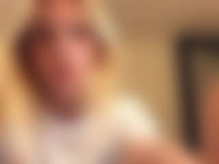 Amelia's Live Sex Cam Show
