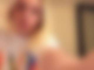 Amelia's Live Sex Cam Show