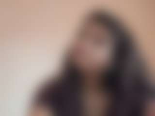 Live cam show with Rose - Hairy Pussy on Fit Hotties