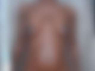 SexyTamia302's Live Sex Cam Show