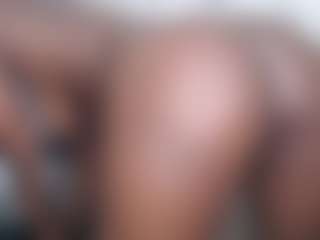 SexyTamia302's Live Sex Cam Show