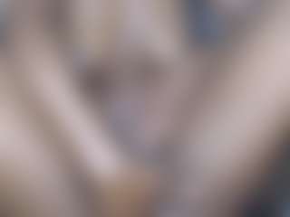 SexyTamia302's Live Sex Cam Show