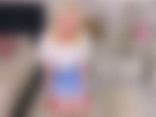 TakakoGaskamp's Live Sex Cam Show