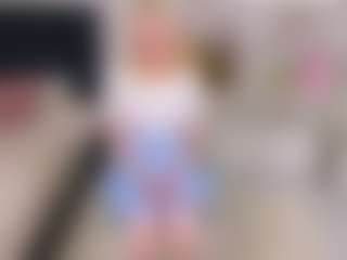 TakakoGaskamp's Live Sex Cam Show