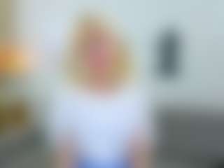 TakakoGaskamp's Live Sex Cam Show