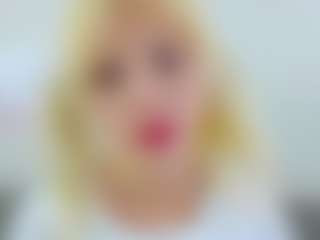 TakakoGaskamp's Live Sex Cam Show