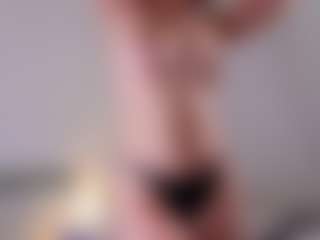 WillowMyrick's Live Sex Cam Show