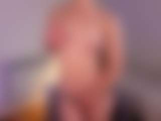 Live cam show with WillowMyrick - New Young Adult on SquirtSoMuch