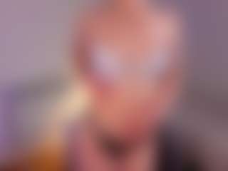 Live cam show with WillowMyrick - New White on SquirtSoMuch | united states